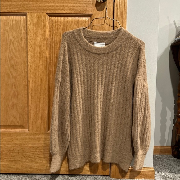 Aerie Oversized Tan Women’s Sweater size XS - Picture 1 of 8